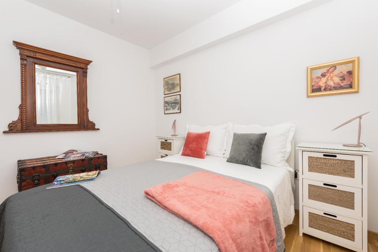 East Side Deluxe Suite Makarska Ngoại thất bức ảnh